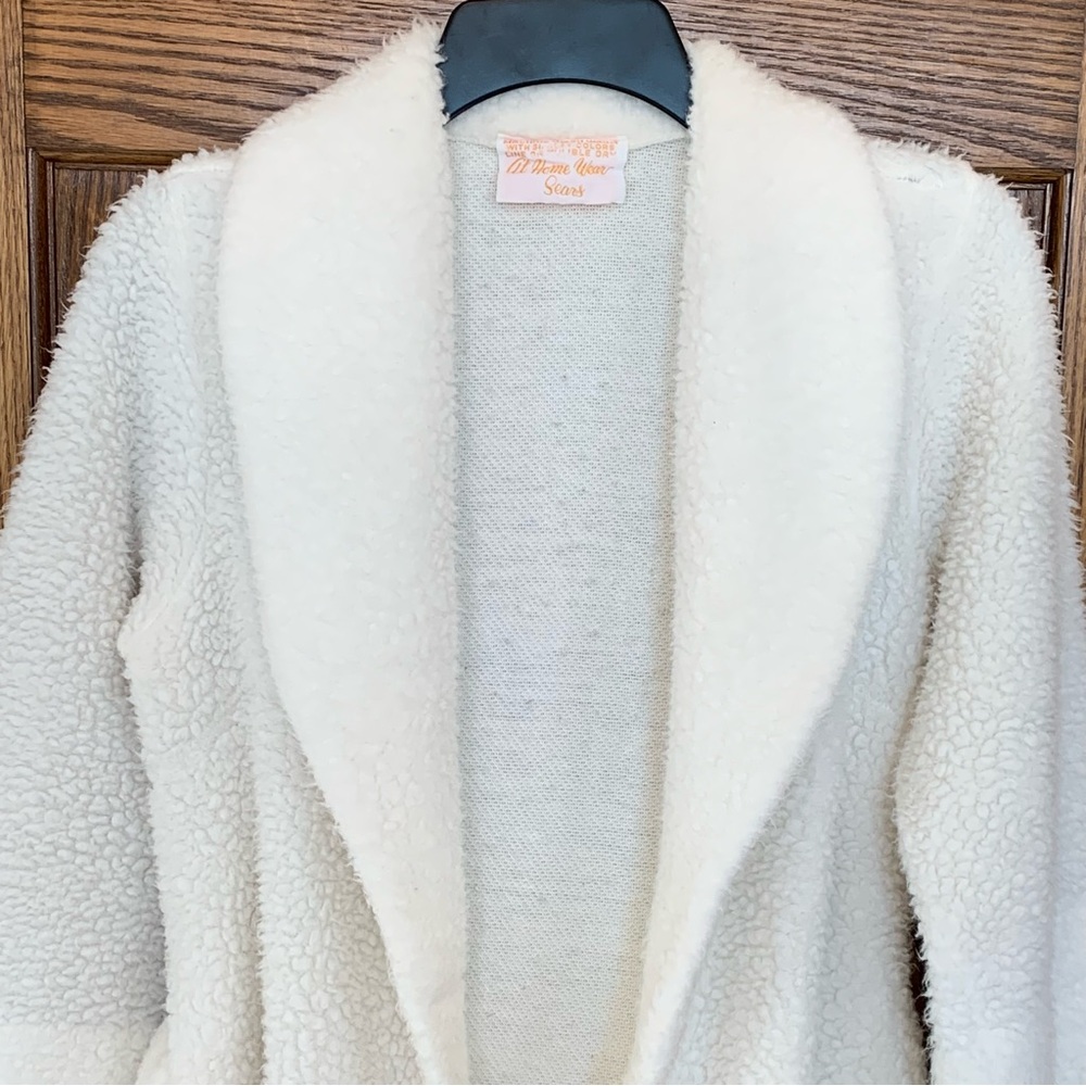 Vintage Sears Fuzzy Robe - Picture 9 of 12